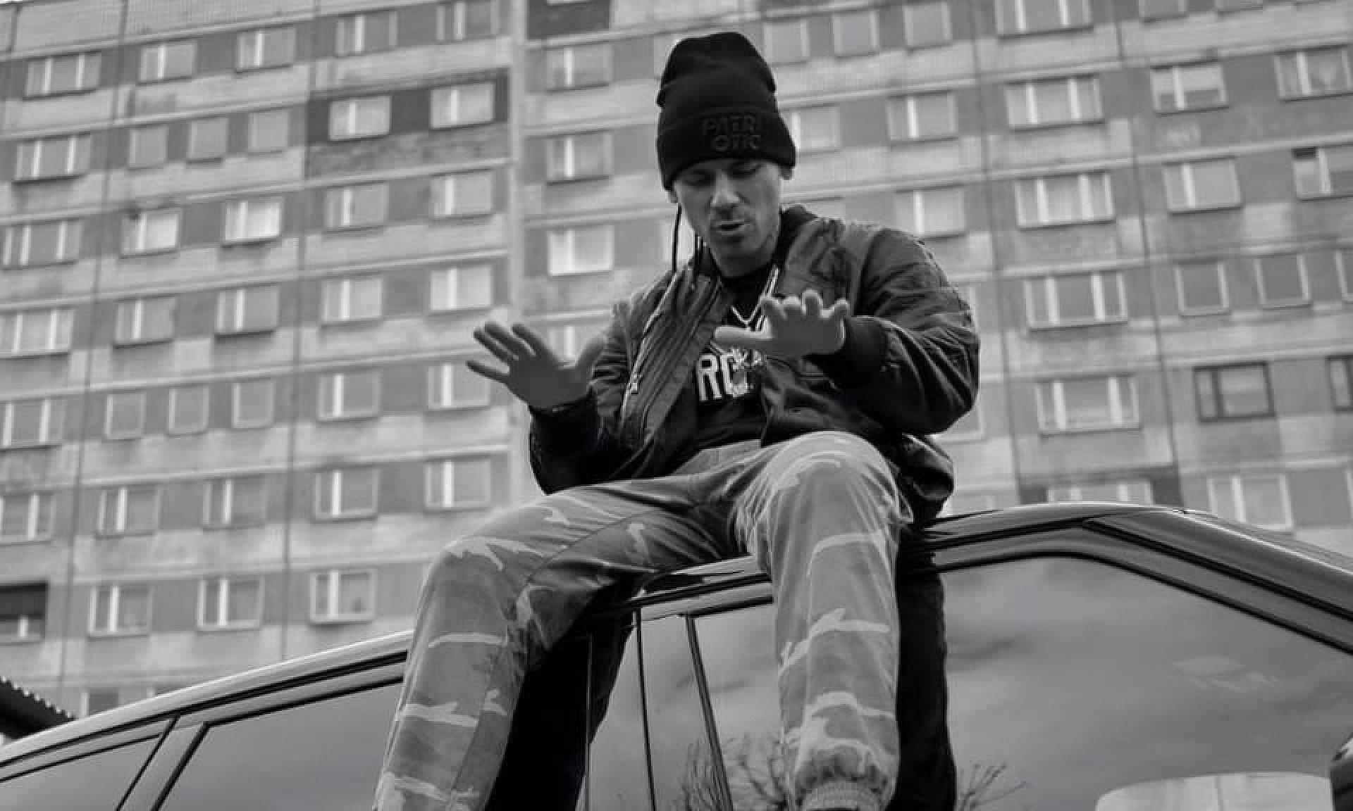 AF6 C6420 B8 A6 4786 9 D6 C F658 B570 A831 AF6 C6420 B8 A6 4786 9 D6 C F658 B570 A831