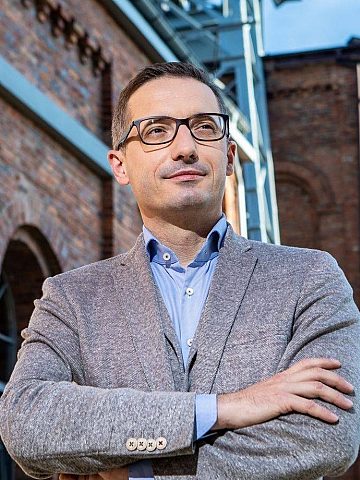 Piotr Kuczera Piotr Kuczera