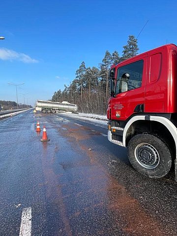 Wypadek a4 cysterna 2 Wypadek a4 cysterna 2