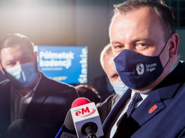Jakub Chełstowski podczas konferencji prasowej Jakub Chełstowski podczas konferencji prasowej