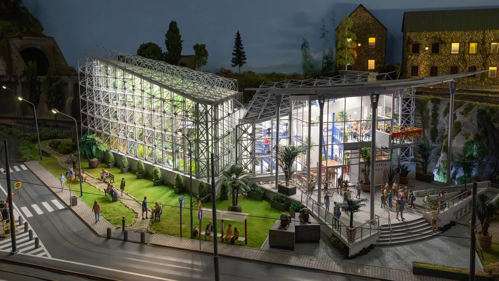 Kolejkowo Gliwice palmiarnia 8