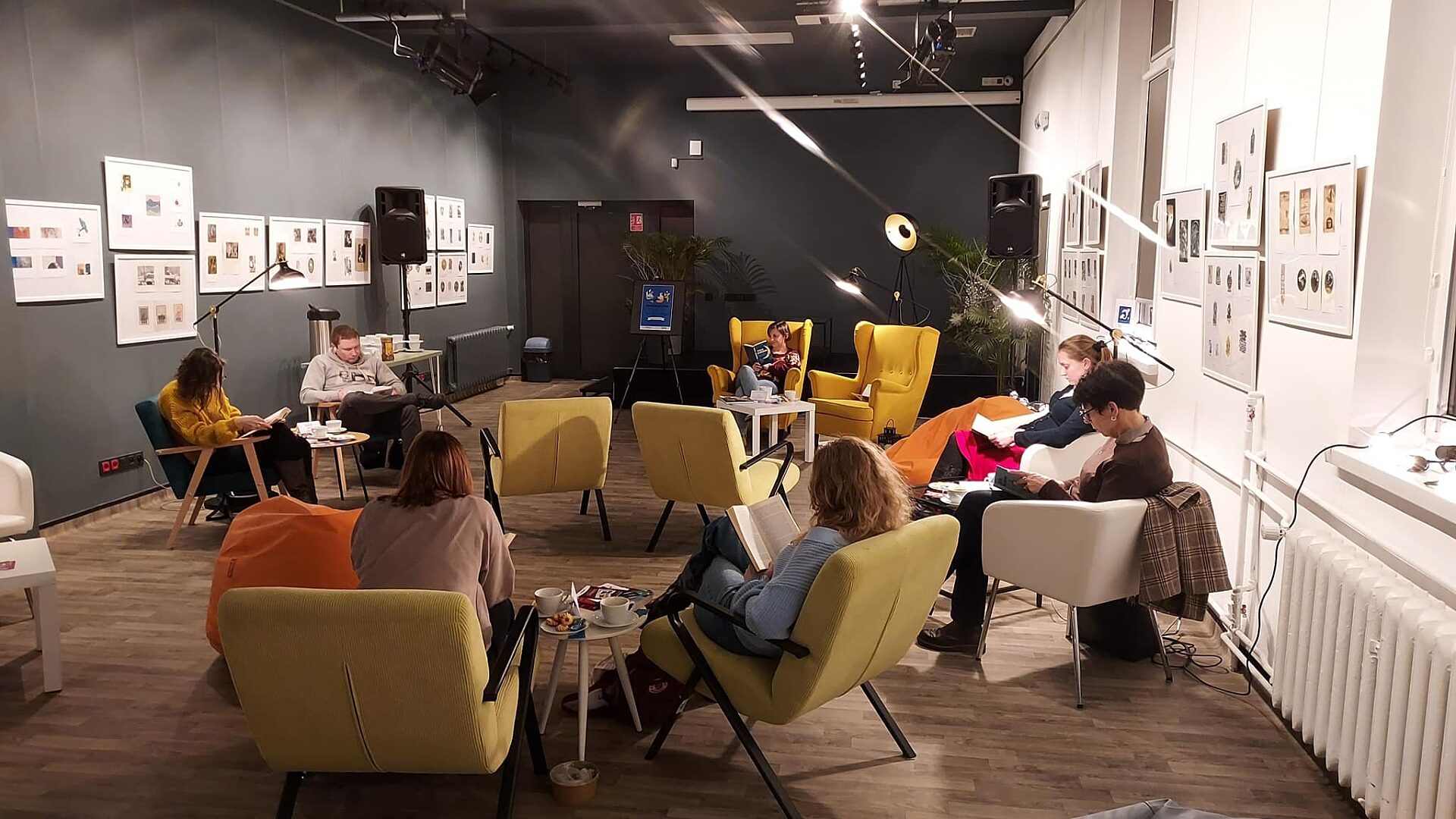 Silent book reading gliwice Silent book reading gliwice